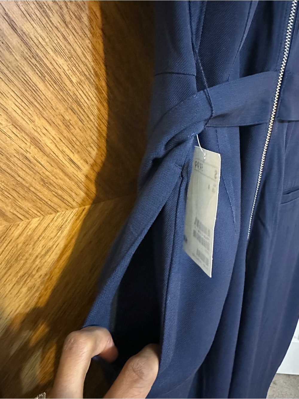 H&M Navy Belted Sleeveless Jumpsuit NWT Size 8 Cropped Tapered Leg - Picture 8 of 16